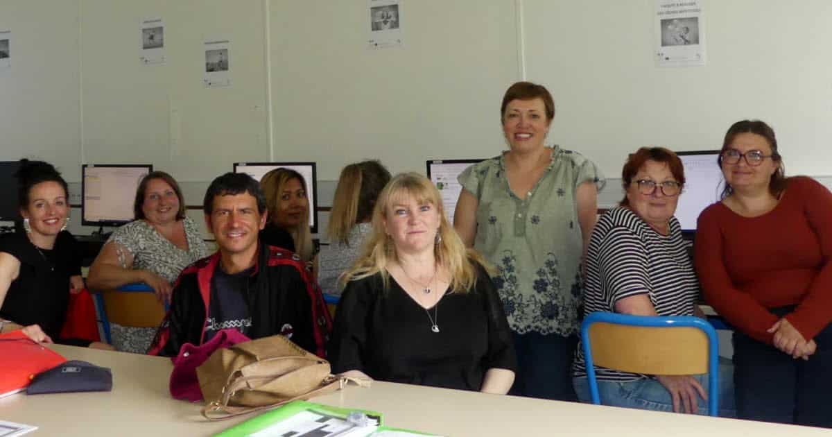 , La Côte-Saint-André Des stagiaires en formation à la communication numérique