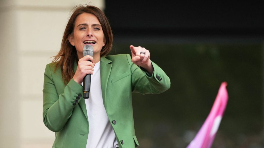 , France : Marine Tondelier s’impose en nouvelle figure contre le Rassemblement national. Qui est la cheffe des Ecologistes ?