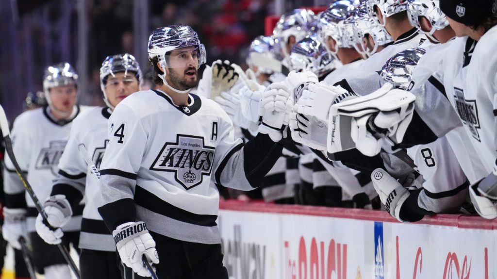 , LNH : Phillip Danault a rassuré ses coéquipiers des Kings à propos du tollé