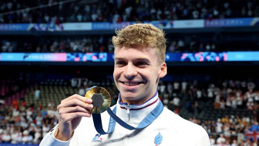 Léon Marchand est entraîné par l'américain Bob Bowman.