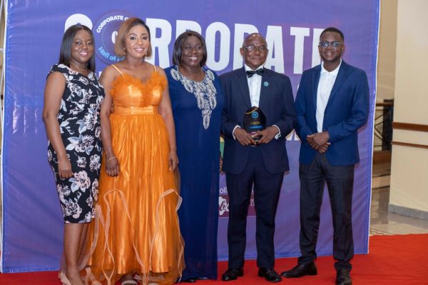 , Le président du conseil d’administration du Trust Hospital, honoré lors du 8e Corporate Ghana Hall Of Fame 2024 | Actualités générales