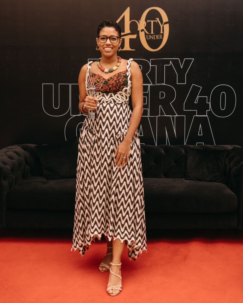 , Frances Quarcoopome, directrice générale de la société JamJar, remporte des prix au Corporate Ghana Hall of Fame et au Forty Under 40