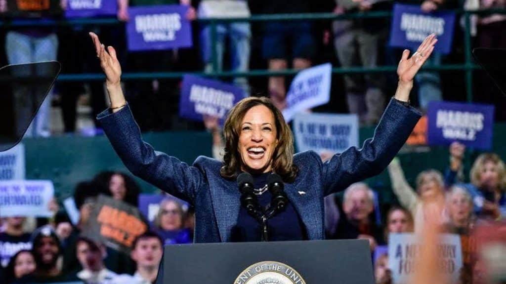 , Kamala Harris, cette candidate modérée caricaturée comme communiste