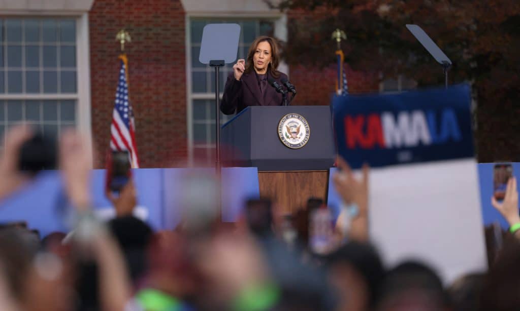 , Stratégie de campagne, programme, notoriété… Les démocrates doivent-ils s’inspirer (un peu) de Trump ?