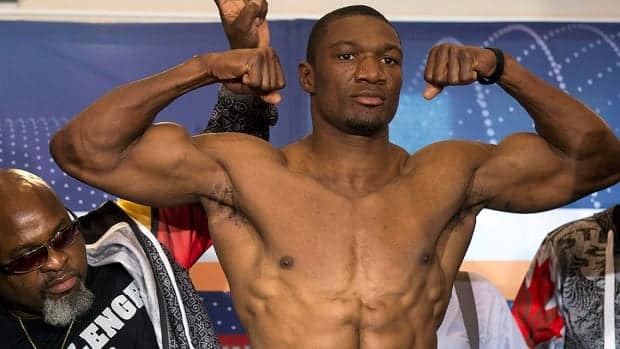 , Troy Amos-Ross, ancien prétendant au titre mondial, intronisé au Temple de la renommée de Boxe Canada