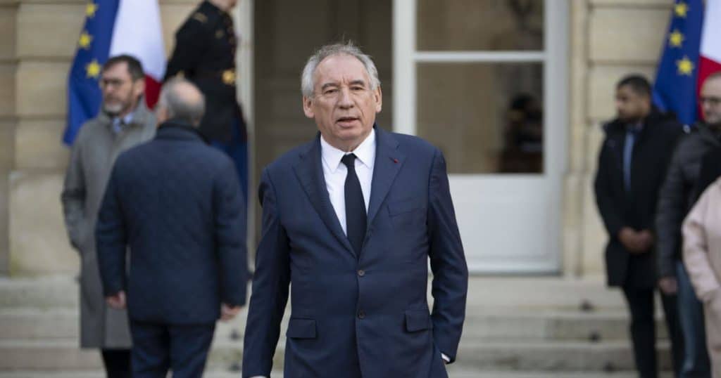 , François Bayrou et le centrisme à l’épreuve du feu