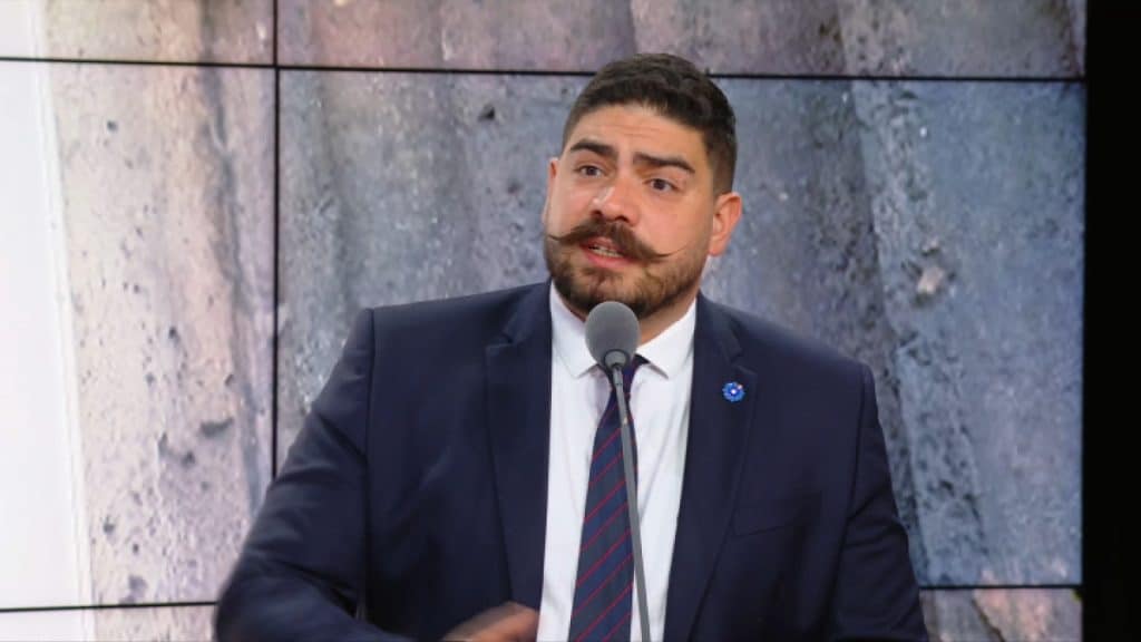 , Les Français ont surtout envie de politiques qui travaillent