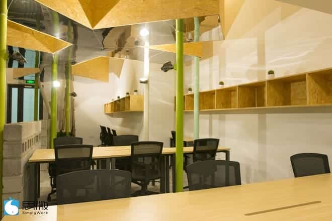 , La WWE a de nombreuses façons de ramener R-Truth dans l’entreprise