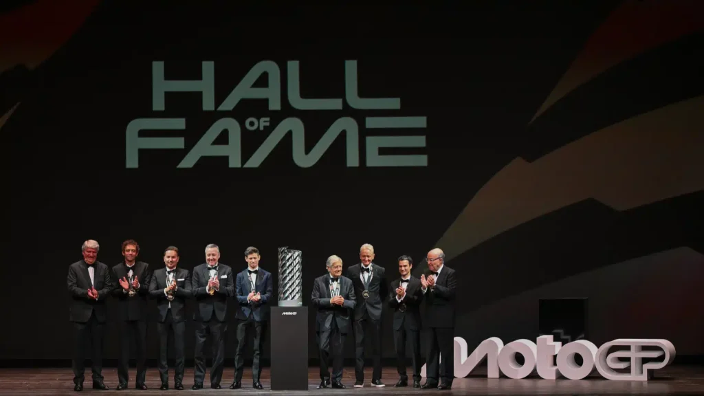 , Mamola out, Pedrosa in. Le nouveau Motogp Hall of Fame redéfinit les grands de la course