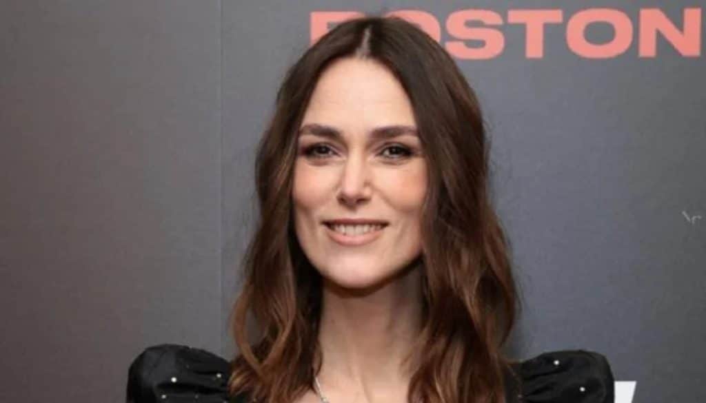 , Keira Knightley se souvient du terrible traitement infligé par les paparazzi lors de la renommée de « POTC »